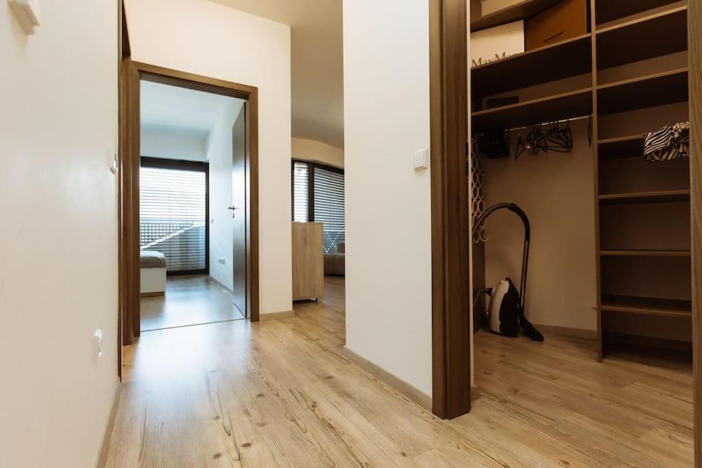 Miracle Apartman Pozsony Kültér fotó